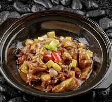 Braised Chicken in Clay Pot