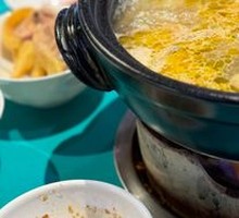 Fengjiang Aromatic Chicken Stew