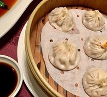 Steamed Pork and Crab Meat Dumplings