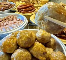 Liuzhou Tofu Stuffed with Meat