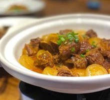 Hu Shi's Premium Hot Pot