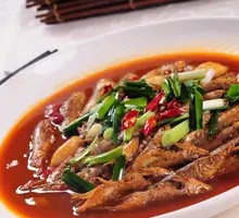 Braised Small River Fish