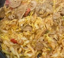 Braised Pork Belly with Sour Cabbage