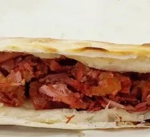 Meat-filled Flatbread