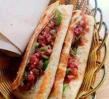 Ham-filled Flatbread