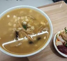 Braised Beef Sandwich