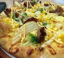 American-style Bacon & Potato Pizza