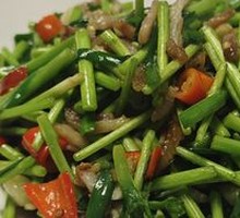 Stir-fried Water Bamboo with Preserved Pork