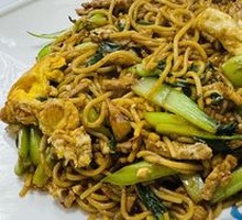 Stir-Fried Rice Noodles