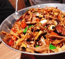 Spicy Sichuan-style smoked bamboo shoots with cured pork