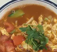 Tomato and Egg Noodles