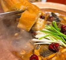 Fish Head with Fried Dough Sticks