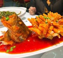 Squirrel-shaped Mandarin Fish