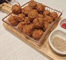 Crispy Fried Meatballs