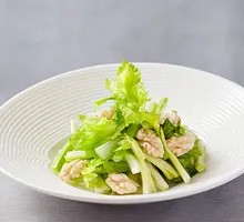 Fruit and Celery with Almonds