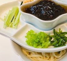 Old Beijing Fried Sauce Noodles