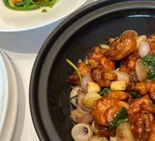 Thai Basil Hong Kong-style Three-Cup Chicken