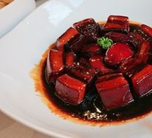 Aged Huangdiao Abalone with Pork Belly