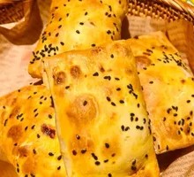 Traditional Kashgar Street Roast Baozi