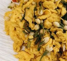 Jasmine Flower Stir-Fried Eggs