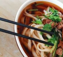 Tomato and Egg Stir-Fried Knife-Cut Noodles
