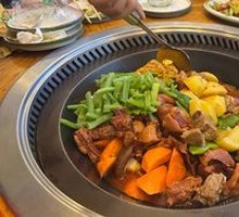 Stewed Goose in Iron Pot