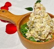Russian-style Chicken Salad