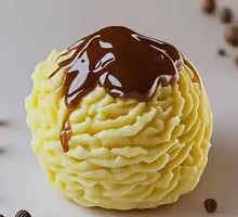 Black Pepper Sauce Mashed Potatoes