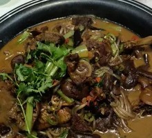 Stir-fried Chicken with Real Mushrooms