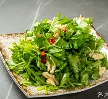 Stir-fried Celery Sprouts