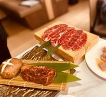 Beef Short Ribs in Croissant