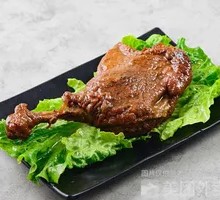 Taiwanese Spiced Duck Leg