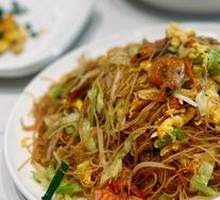 Stir-Fried Rice Noodles