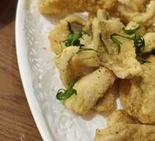 Salt-and-pepper Nine-Headed Fish