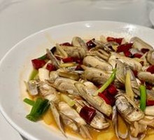 Stir-fried Clams with Scallions and Ginger
