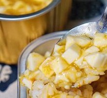 Hand-Deconstructed Crab Filling Tofu