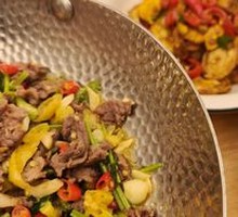 Spicy Wild Pepper Beef