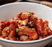 Spicy Pig Trotter