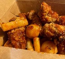 Garlic Soy Sauce Boneless Fried Chicken