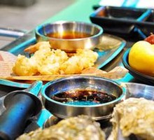 Steamed Oysters in Clay Pot
