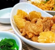 Fried Potatoes with Crispy Pork