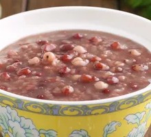Red Bean and Coix Seed Beauty Porridge