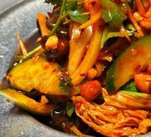 Korean-style Cabbage Salad