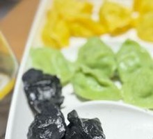 Seafood Assorted Dumplings (24 pieces)