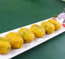 Wild Vegetable Dumplings