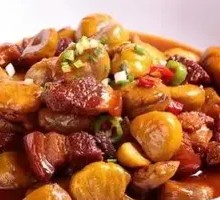 Braised Pork with Chestnuts