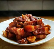 Braised Pork with Chestnuts