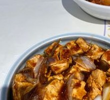 Bubbling Fragrant Pig Trotters