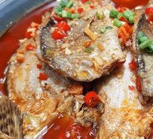 Bai Niao's Famous Stinky Mandarin Fish