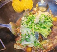 Stir-fried in Iron Pot